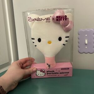 NEW in box the Crème Shop X Hello Kitty Limited Edition Handheld Fluffy Mirror